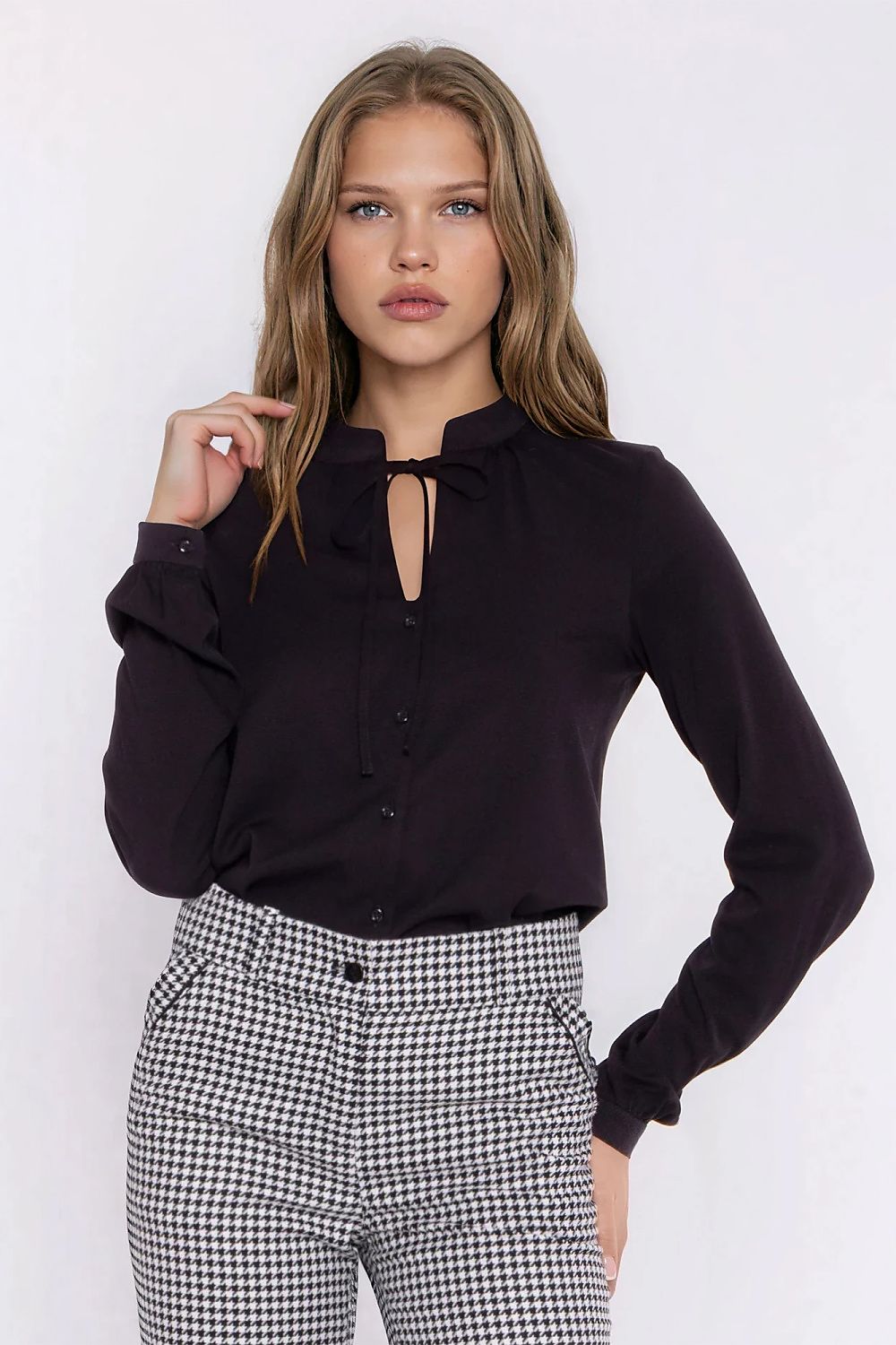 Long sleeve shirt model 230459 Nife